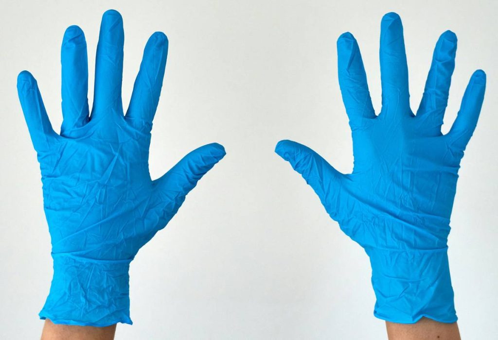 Heat Resistant Chemical Gloves: 7 Proven Ways to Avoid Painful Mistakes